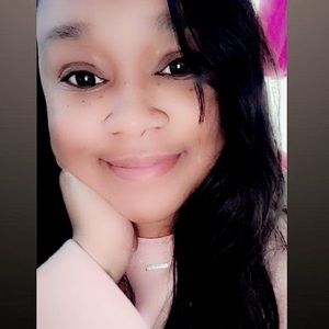 Meet your Posher, Brittney